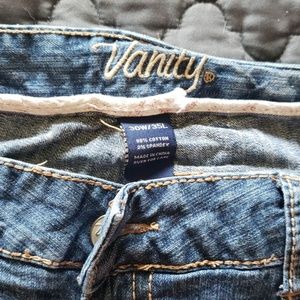 Vanity jean bootcut